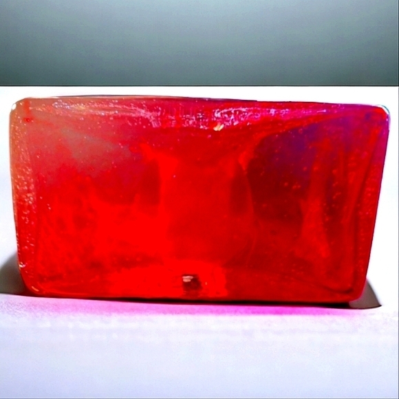 10"H VTG RED Hand Blown Abstract Hole Glass Vase - Air Bubbles - Rare Piece - Picture 4 of 7